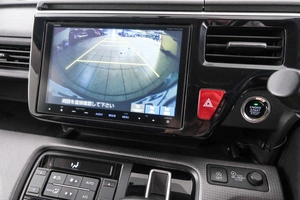 Минивэн Honda Stepwgn Spada 2015 года, 1699000 рублей, Красноярск