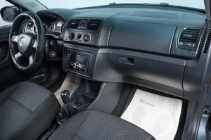 Хетчбэк Skoda Fabia 2013 года, 529000 рублей, Челябинск