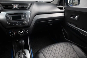Седан Kia Rio 2012 года, 899000 рублей, Оренбург