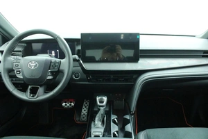Седан Toyota Camry 2025 года, 3914000 рублей, Красноярск