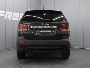 Внедорожник Kia Sorento 2010 года, 1530000 рублей, Омск