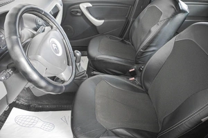 Седан Renault Logan 2011 года, 549000 рублей, Кемерово