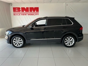 Внедорожник Volkswagen Tiguan 2018 года, 2800000 рублей, Смоленск
