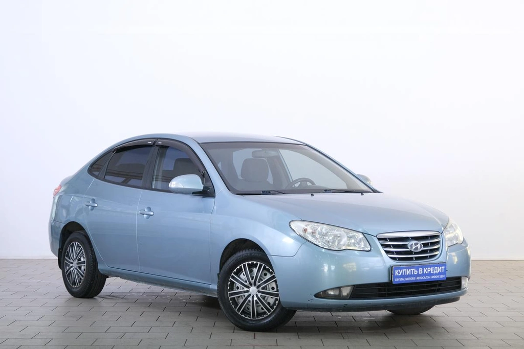 Седан Hyundai Elantra 2010 года, 719000 рублей, Омск