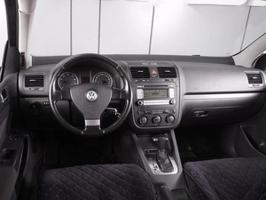 Хетчбэк Volkswagen Golf 2007 года, 830000 рублей, Ростов-на-Дону