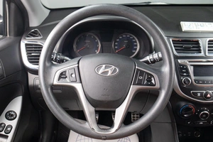 Седан Hyundai Solaris 2016 года, 1099000 рублей, Оренбург