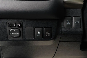 Внедорожник Toyota RAV4 2014 года, 2399000 рублей, Тюмень