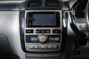 Минивэн Toyota Ipsum 2002 года, 749000 рублей, Сургут