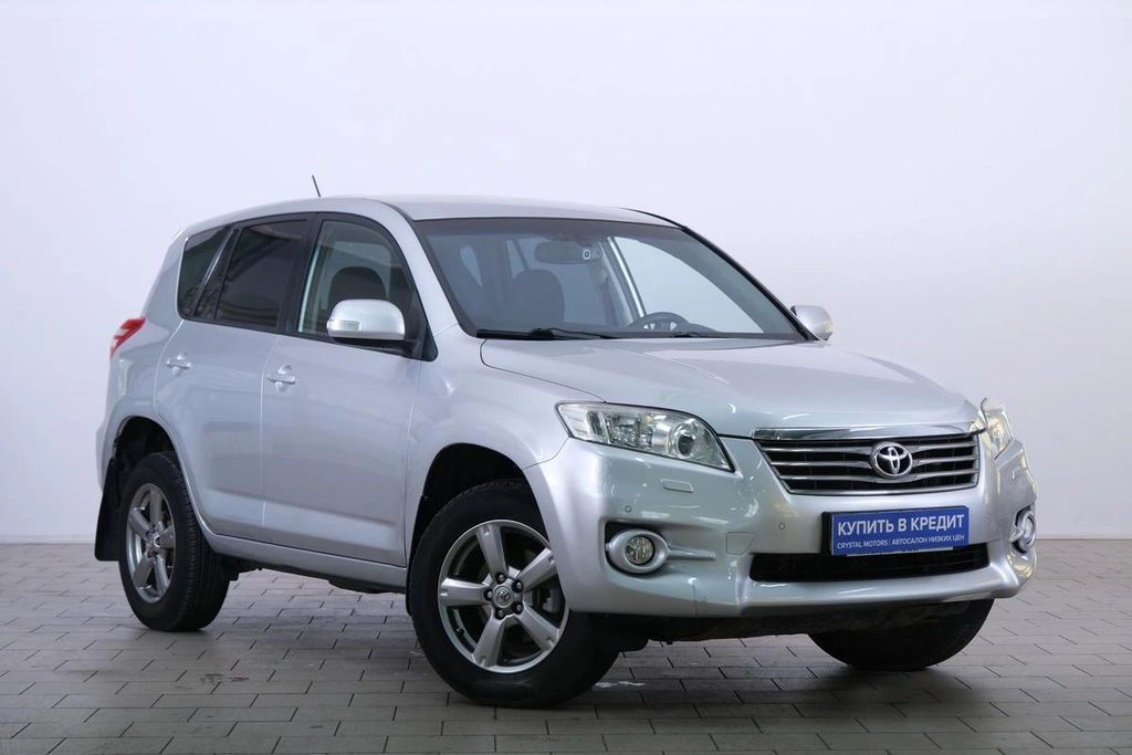 Внедорожник Toyota RAV4 2012 года, 1519000 рублей, Омск