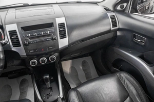 Внедорожник Mitsubishi Outlander 2007 года, 1149000 рублей, Барнаул