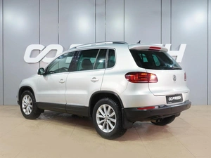 Внедорожник Volkswagen Tiguan 2014 года, 1349000 рублей, Воронеж