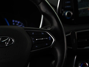 Внедорожник Hyundai Santa Fe 2019 года, 2743055 рублей, Москва