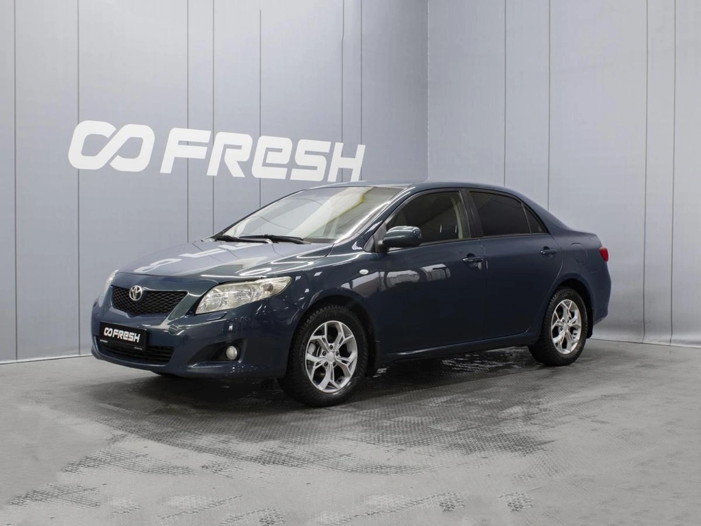Седан Toyota Corolla 2007 года, 890000 рублей, Омск