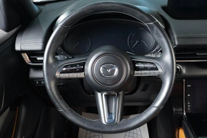 Хетчбэк Mazda MX-30 2020 года, 2349000 рублей, Тюмень