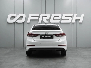 Седан Hyundai Elantra 2018 года, 1539000 рублей, Воронеж
