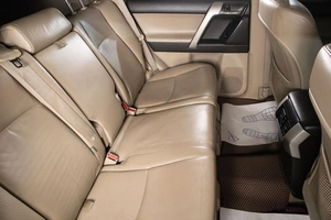 Внедорожник Toyota Land Cruiser Prado 2011 года, 2309000 рублей, Сургут