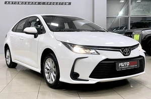Седан Toyota Corolla 2019 года, 1587000 рублей, Солонцы