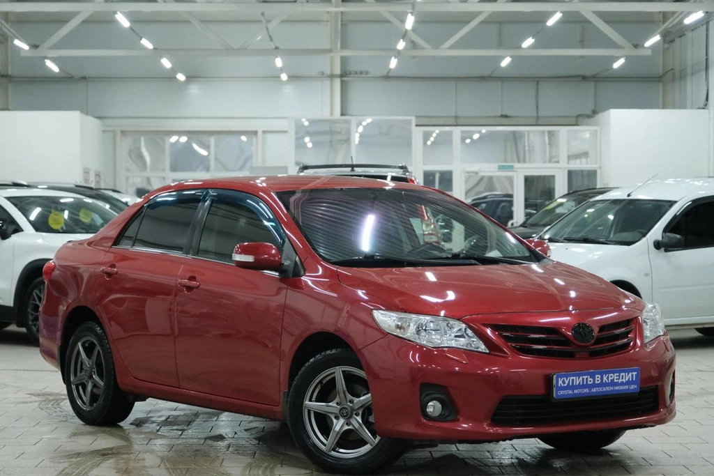 Седан Toyota Corolla 2011 года, 1149000 рублей, Омск