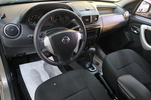 Внедорожник Nissan Terrano 2014 года, 999000 рублей, Омск