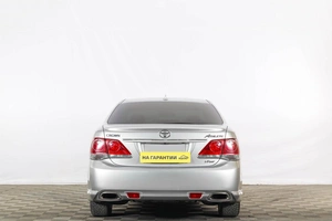 Седан Toyota Crown 2010 года, 1869000 рублей, Тюмень