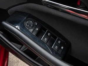 Хетчбэк Mazda 3 2019 года, 1820000 рублей, Краснодар