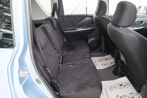 Хетчбэк Toyota Ractis 2006 года, 679000 рублей, Красноярск