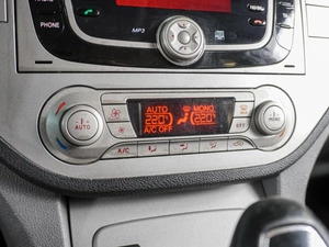 Внедорожник Ford Kuga 2011 года, 1179000 рублей, Воронеж