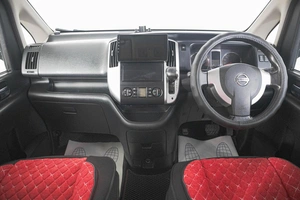 Минивэн Nissan Serena 2009 года, 1459000 рублей, Кемерово