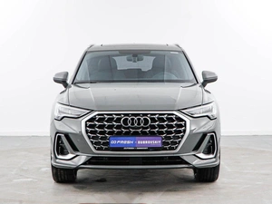 Внедорожник Audi Q3 2024 года, 4249999 рублей, Москва