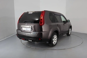 Универсал Nissan X-Trail 2010 года, 1030000 рублей, Брянск