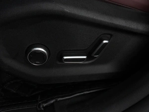 Внедорожник Geely Monjaro 2023 года, 3170000 рублей, Красный Пахарь