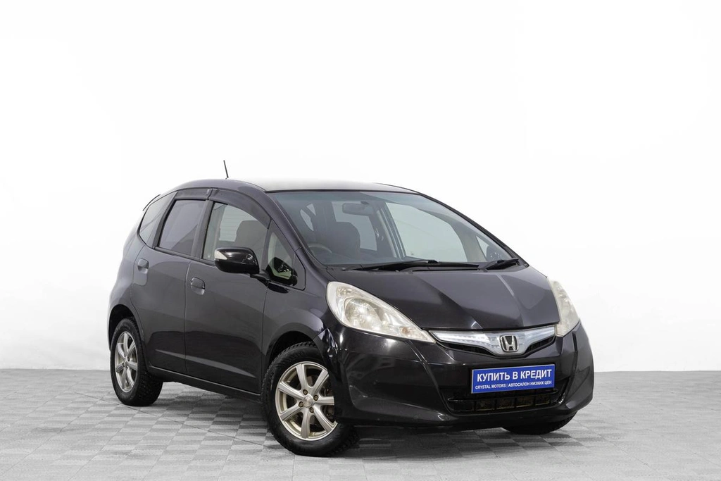 Хетчбэк Honda Fit 2011 года, 789000 рублей, Барнаул