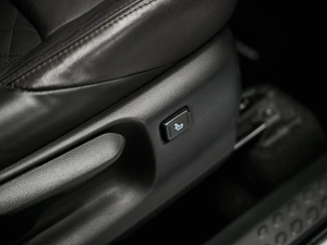 Внедорожник Toyota C-HR 2017 года, 1900000 рублей, Красноярск