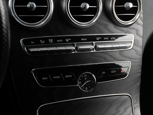 Седан Mercedes-benz C-класс 2018 года, 2799000 рублей, Тюмень