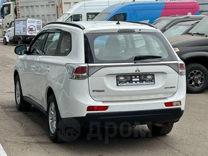 Внедорожник Mitsubishi Outlander 2013 года, 1590000 рублей, Красноярск