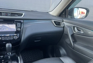 Внедорожник Nissan X-Trail 2016 года, 1775000 рублей, Солонцы