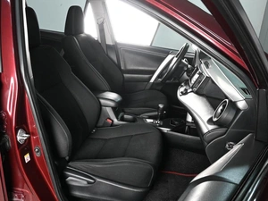 Внедорожник Toyota RAV4 2017 года, 2349000 рублей, Аксай