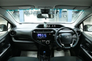 Хетчбэк Toyota Aqua 2019 года, 1248000 рублей, Солонцы