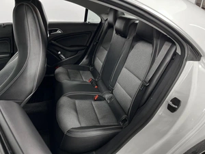 Седан Mercedes-benz CLA-класс 2014 года, 1659900 рублей, Казань