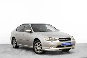 Седан Subaru Legacy 2005 года, 729000 рублей, Барнаул