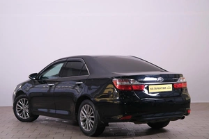 Седан Toyota Camry 2016 года, 1729000 рублей, Омск