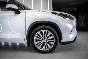 Внедорожник Toyota Highlander 2022 года, 8999000 рублей, Москва