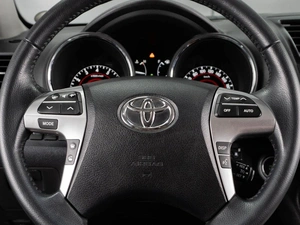 Внедорожник Toyota Highlander 2012 года, 2399000 рублей, Тюмень