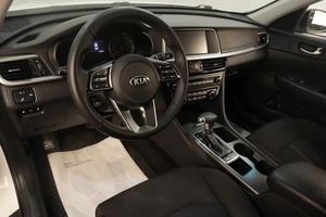 Седан Kia Optima 2019 года, 1999000 рублей, Челябинск