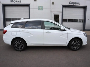 Универсал ВАЗ (LADA) Vesta 2019 года, 990000 рублей, Железногорск