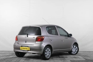 Хетчбэк Toyota Vitz 1999 года, 609000 рублей, Кемерово