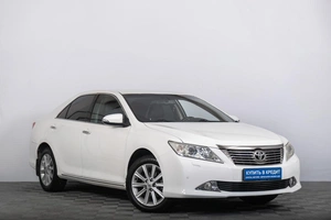Седан Toyota Camry 2013 года, 1669000 рублей, Томск