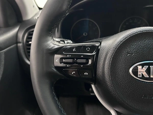 Хетчбэк Kia Rio X-Line 2019 года, 1290000 рублей, Красноярск