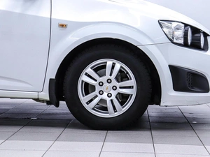 Хетчбэк Chevrolet Aveo 2012 года, 690000 рублей, Красноярск