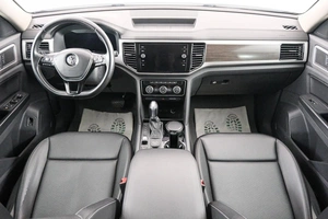 Внедорожник Volkswagen Teramont 2018 года, 3829000 рублей, Красноярск